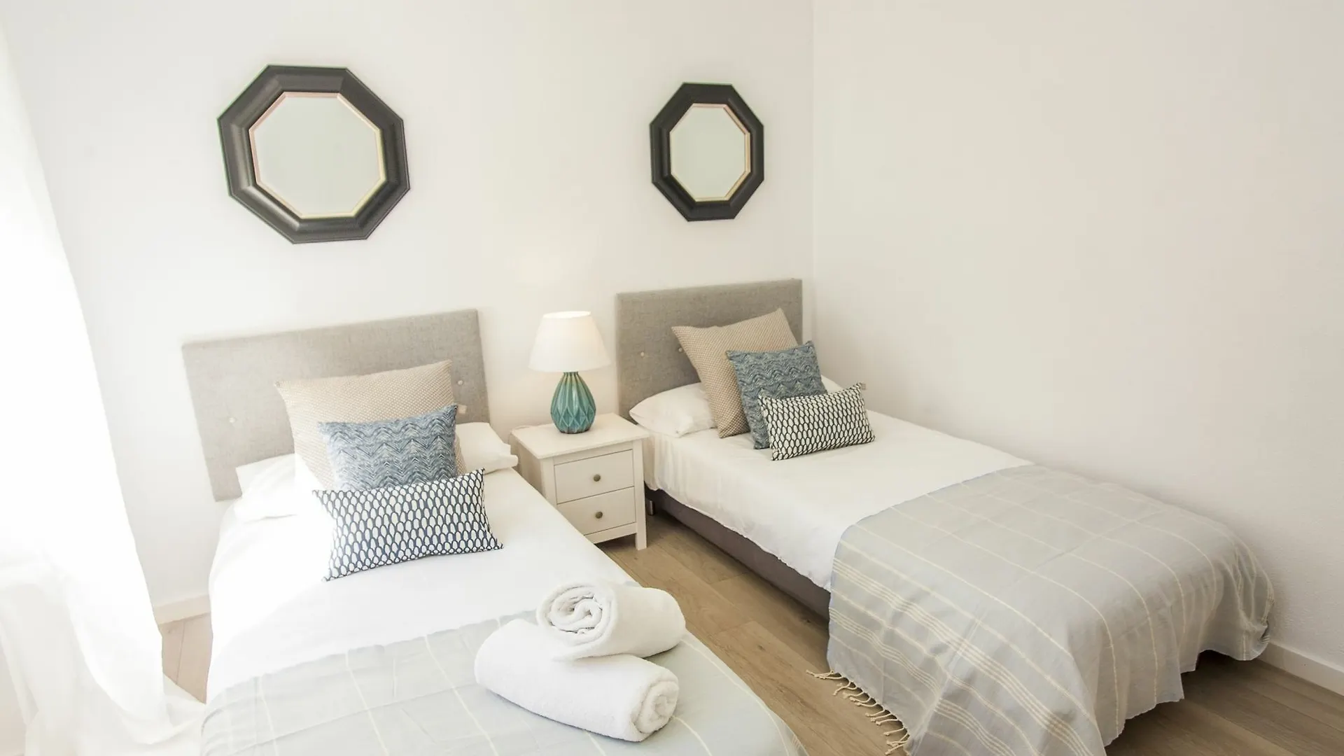 Monteros Beach Flat Marbella 0*,  Spain